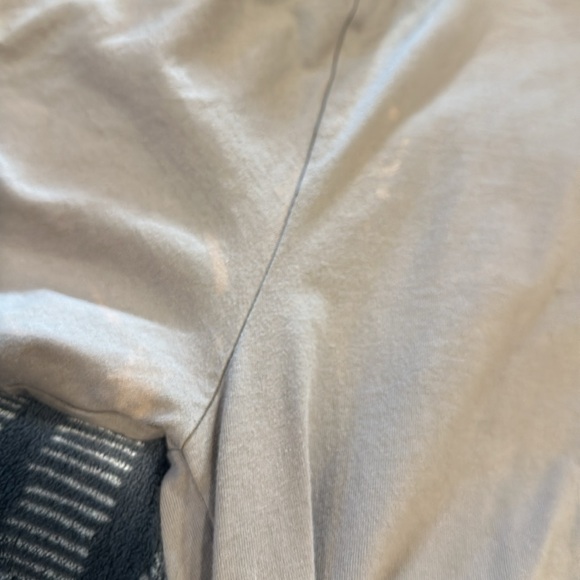 Essentials Shirt - Picture 4 of 7